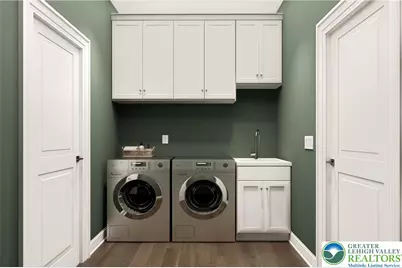 3104 Grantarthur Court, Whitehall Township, PA 18052 - Photo 11