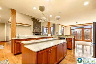 5590 Tuscany Court, Upper Saucon Township, PA 18036 - Photo 15