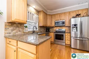 2070 Huber Dr, Milford Twp, PA 18951 - Photo 9