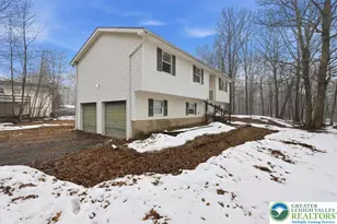 2320 Elmhurst Rd, Middle Smithfield, PA 18302 - Photo 3