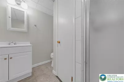 2203 Allwood Drive, Bethlehem City, PA 18018 - Photo 39