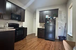 325 N 10th St, Allentown City, PA 18102 - Photo 9