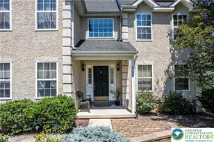 202 McNair Cir, Allen Township, PA 18067 - Photo 3