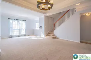 5207 Chandler Way, South Whitehall Township, PA 18069 - Photo 9