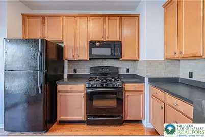 5207 Chandler Way, South Whitehall Township, PA 18069 - Photo 15