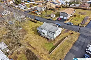 25 Spring St, Port Carbon, PA 17965 - Photo 9