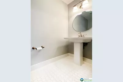 190 Front Street, Hellertown, PA 18055 - Photo 7