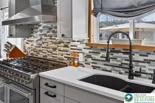 226 Front St, Alburtis Boro, PA 18011 - Photo 9