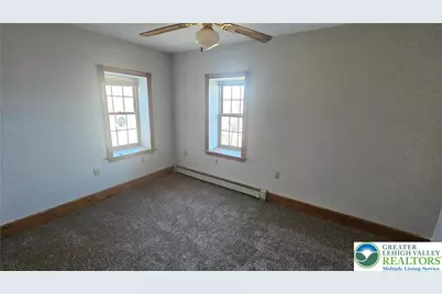 253 W Main Street, Bath, PA 18014 - Photo 15