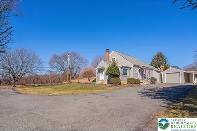 6245 Vera Cruz Road, Upper Milford Township, PA 18049 - Photo 5