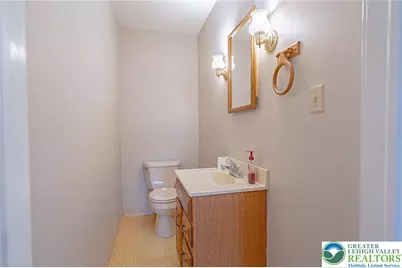 6245 Vera Cruz Road, Upper Milford Township, PA 18049 - Photo 37