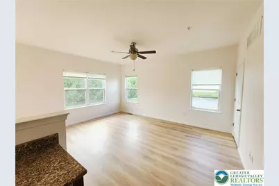 937 King Way, Upper Macungie Township, PA 18031 - Photo 17