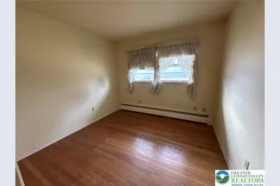 3925 Union Avenue, North Whitehall Township, PA 18078 - Photo 9