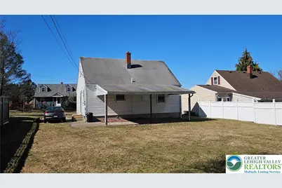 301 Tobias Drive, Hellertown, PA 18055 - Photo 7