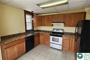 4631 Lehigh Dr, Lehigh Township, PA 18088 - Photo 9