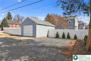 2145 Henderson St, Bethlehem City, PA 18017 - Photo 3