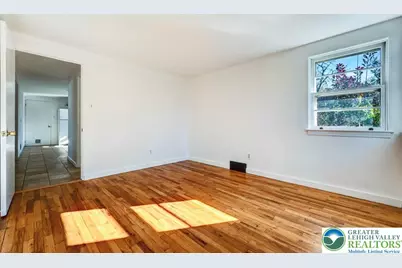 819 Fairview Avenue, Stroud Twp, PA 18360 - Photo 29