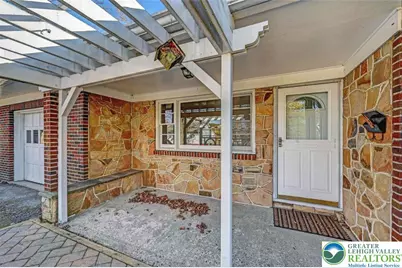 819 Fairview Avenue, Stroud Twp, PA 18360 - Photo 9