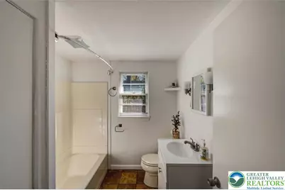 819 Fairview Avenue, Stroud Twp, PA 18360 - Photo 23