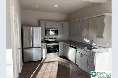 1747 Williams #D, Hellertown, PA 18055 - Photo 3