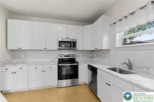 271 W Fairview St, Bethlehem City, PA 18018 - Photo 15