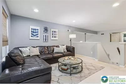 6066 Timberknoll Drive, Lower Macungie Township, PA 18062 - Photo 17