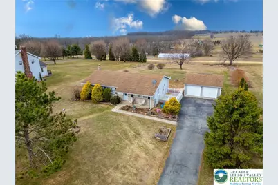 8161 Valley View Road, East Allen Township, PA 18067 - Photo 5