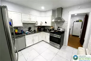 1217 W Allen St, Allentown City, PA 18102 - Photo 5