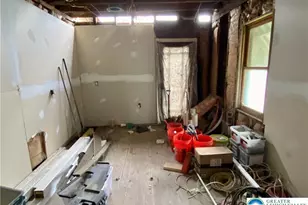 125 Carbon St, Minersville, PA 17954 - Photo 7