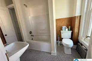 204 N Ninth St, Allentown City, PA 18102 - Photo 3