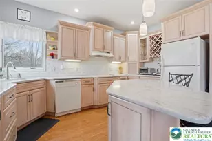 281 Bear Creek Lake Dr, Penn Forrest, PA 18229 - Photo 15