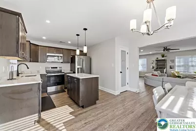 839 Lynnwood Street, Salisbury Township, PA 18103 - Photo 9