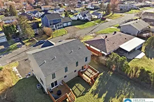 839 Lynnwood St, Salisbury Township, PA 18103 - Photo 7