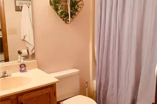 133 N Eastwood Dr, Pike, PA 18426 - Photo 11