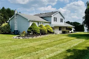 336 Nazareth Dr, Moore Township, PA 18064 - Photo 9