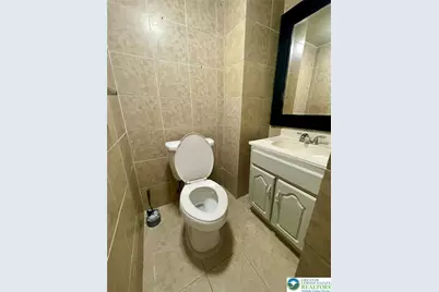 424 E Cranberry Avenue, Hazle Township, PA 18201 - Photo 25