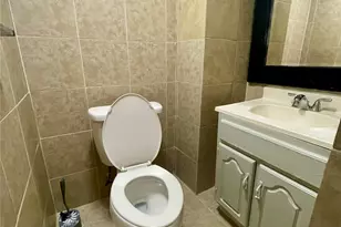 424 E Cranberry Ave, Hazle Township, PA 18201 - Photo 25