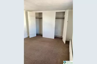 424 E Cranberry Avenue, Hazle Township, PA 18201 - Photo 17