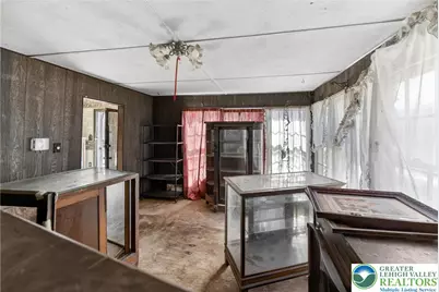 455 Morvale Road, Williams Township, PA 18042 - Photo 13