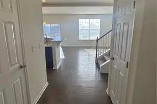 1456 Caspian St, South Whitehall Township, PA 18104 - Photo 3