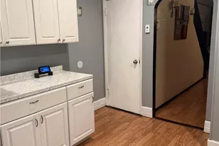 634 N New St, Allentown City, PA 18102 - Photo 7