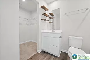 2142 Cross Country Rd, Northampton Boro, PA 18067 - Photo 29