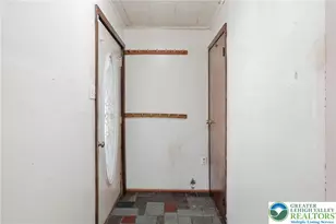 66 Back Rd, Ryan Twp, PA 18214 - Photo 5