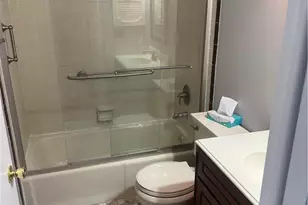 1399 Presidential Dr, Whitehall Township, PA 18062 - Photo 13