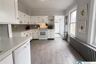 41 Evergreen St, Nazareth Boro, PA 18064 - Photo 15