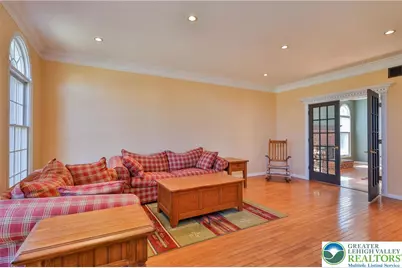 4701 Kathi Drive, Hanover Twp, PA 18017 - Photo 7