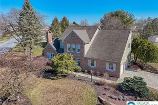 362 Hillview Dr, Lower Nazareth Twp, PA 18064 - Photo 5