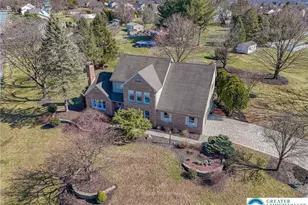 362 Hillview Dr, Lower Nazareth Twp, PA 18064 - Photo 3