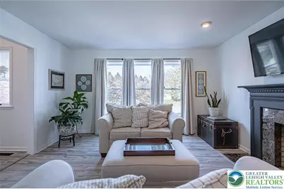 362 Hillview Drive, Lower Nazareth Twp, PA 18064 - Photo 19