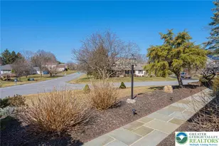 362 Hillview Dr, Lower Nazareth Twp, PA 18064 - Photo 11